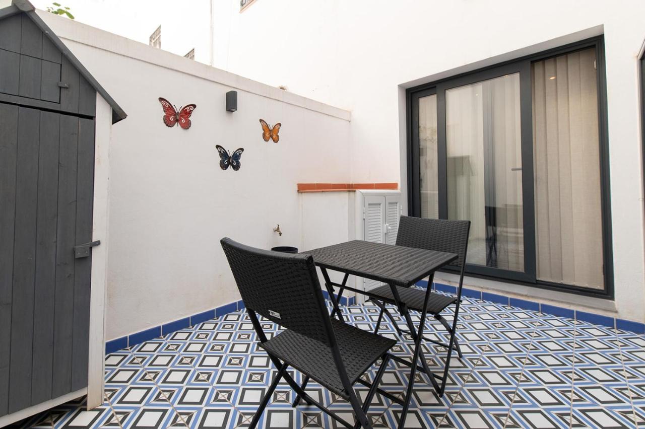 Villa Laura Sevilla Exteriör bild